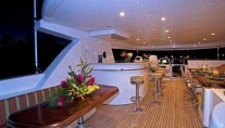 HUEYS ISLAND -  Sundeck